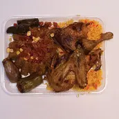 نصف بطة مع أرز وخضار