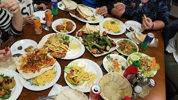 مطعم الدمشقى