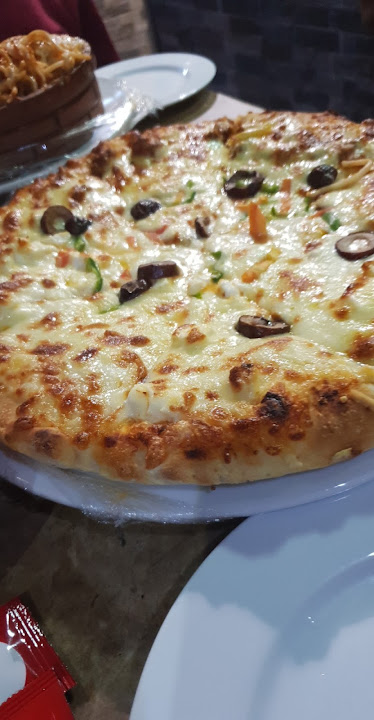 El Malek Pizza and Crepe