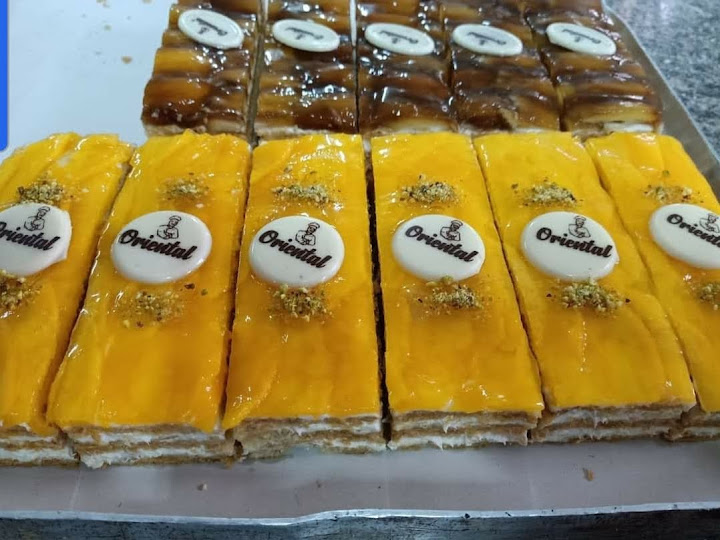 Monginis bakery for cakes