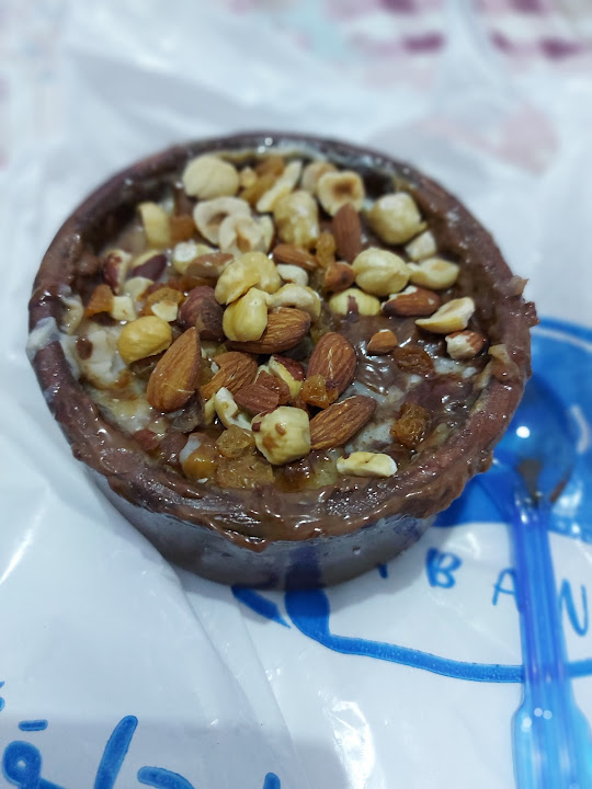 ب لبن