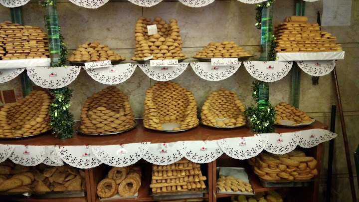 La Pomme pastries حلواني لابوم