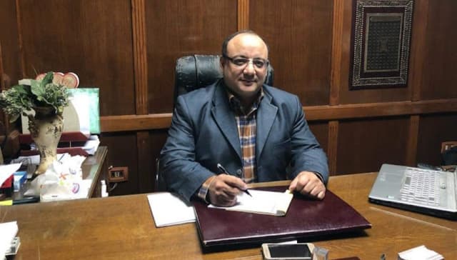 دكتور أحمد محمد عمر - الهرم