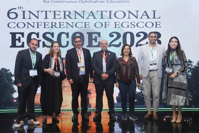 مركز الجيزة التخصصى للعيون