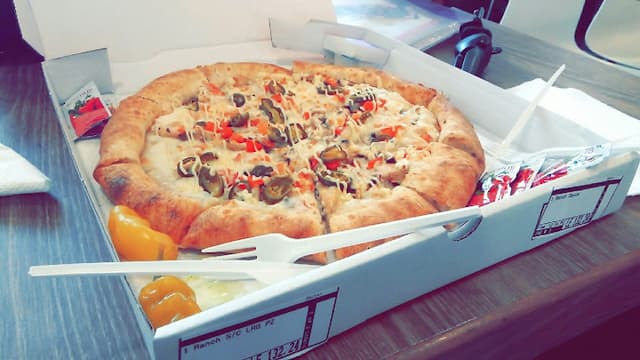 Papa Johns Pizza- بابا جونز بيتزا