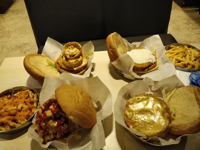 Chicken Fil-A - تشيكن فيل اي