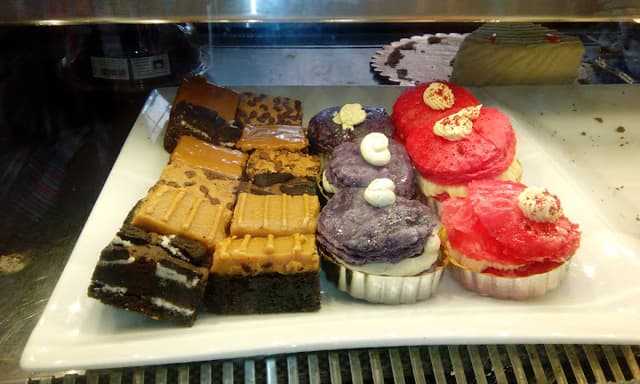 Nola cupcakes - نولا