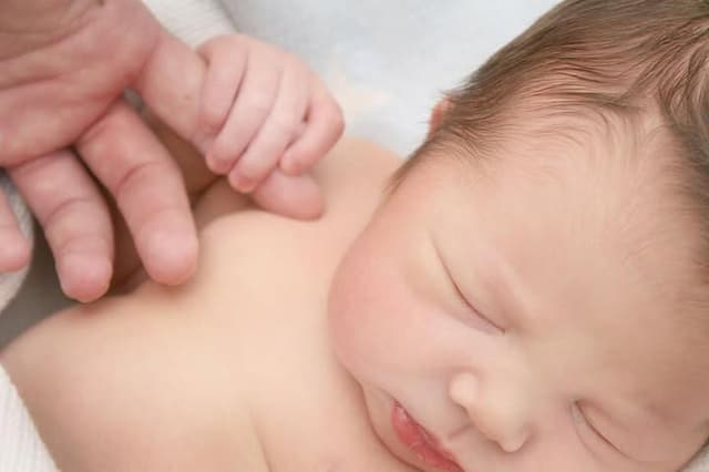 دكتور عصام سمور