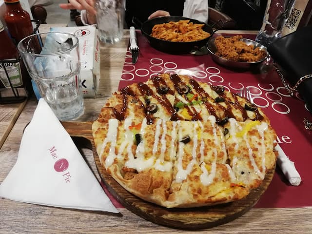 Mac ‘N’ Pie ماك ن باى