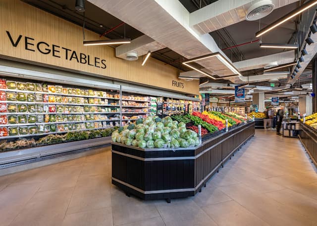 Oscar Stores Sheikh Zayed