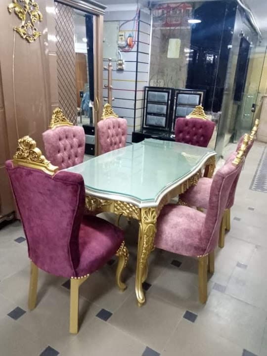 معرض بيت العيلة للأثاث