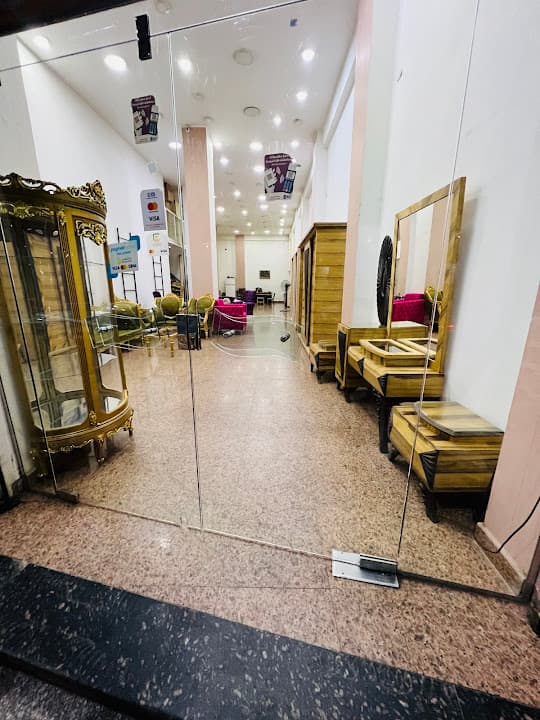 معرض حسام ابو مديغة للاثاث