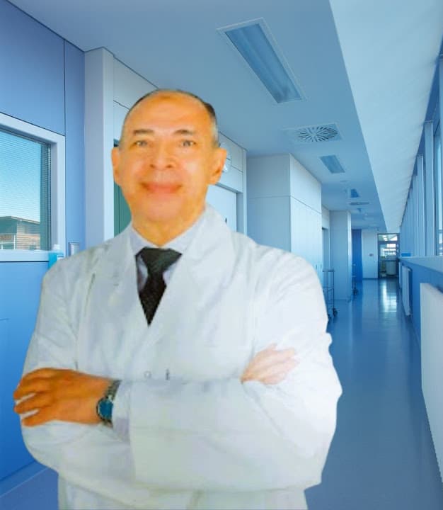 عيادة الاستاذ الدكتور أحمد شاهين بطنطا