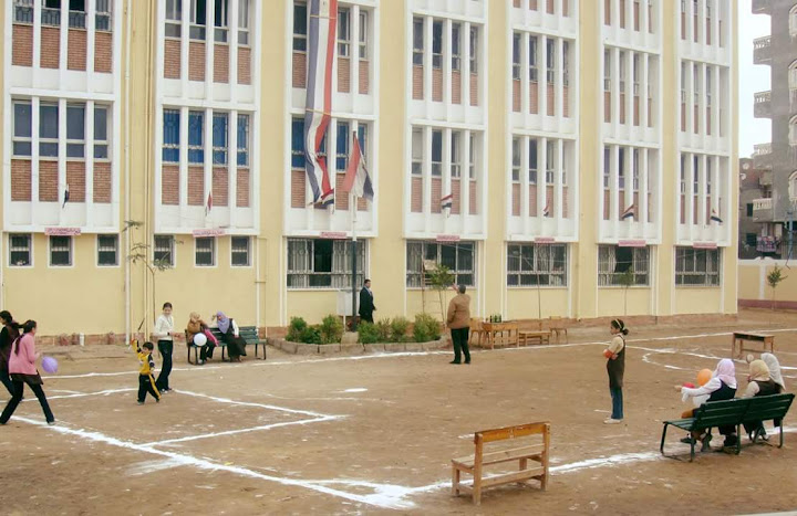 مدرسة مجمع سندوب الإبتدائية