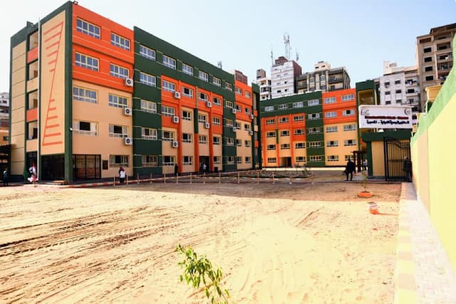 المدرسة الرسمية الدولية بالمنصورة