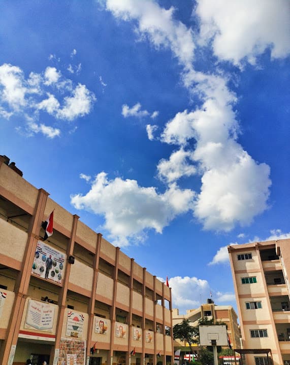 مدرسة الشهيد احمد حسن رشاد غنيم ( المنصورة الثانوية الجديدة بنات )