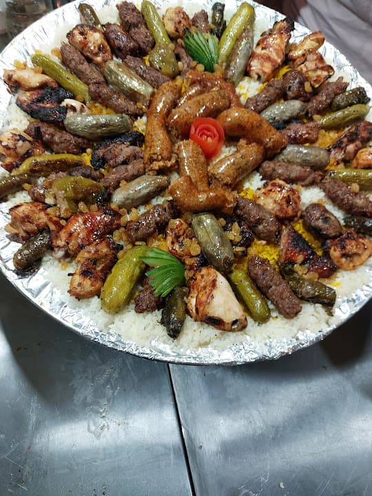 مطعم حاتي كباب الشيف