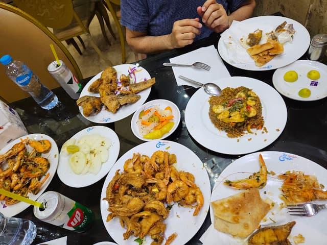 أسماك و مطعم حبشي