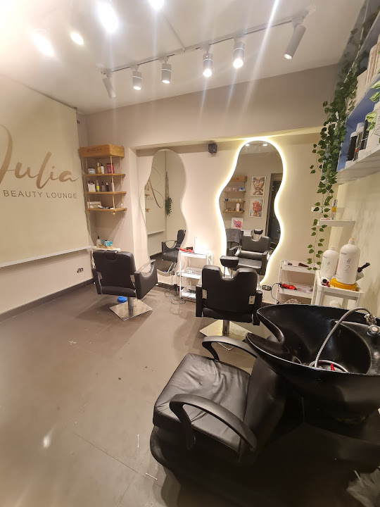 Julia beauty lounge