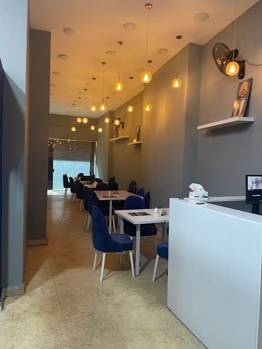 Tadka Indian Restaurant تدكا مطعم هندي