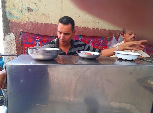 فول وفلافل احمد خورشيد