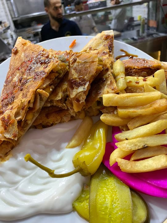 مطعم كاردينيا الشام للماكولات السورية