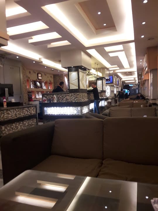 Royal Cafe رويال كافيه
