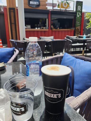 بروكسيز - Bruxie's