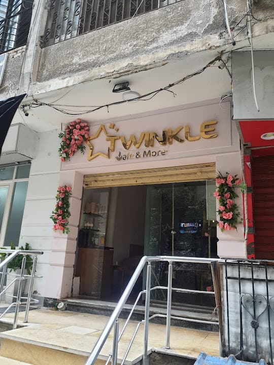 Twinkle Cafe & more