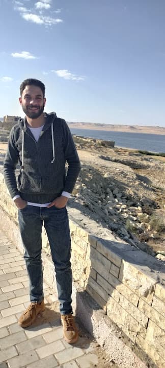 ليالينا كافيه