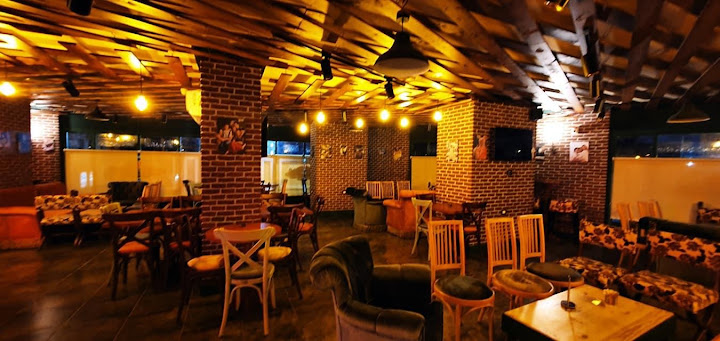 Central Perk Cafe, Alexandria