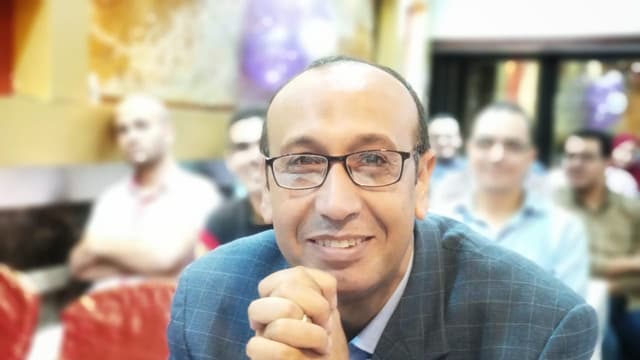 عيادة الدكتور أحمد النيلي استشاري الأنف والأذن والحنجرة