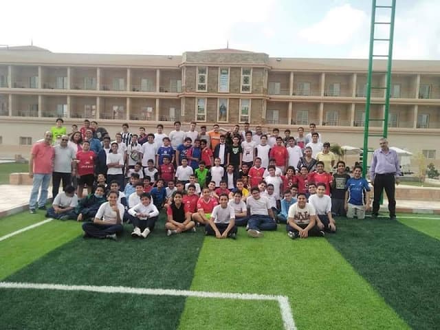 Morcossia language school