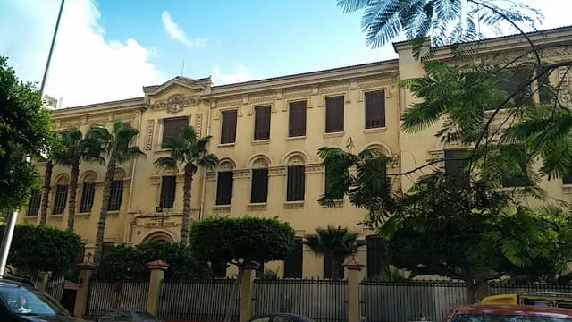 La Mère De Dieu College
