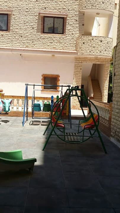 Dream Language School