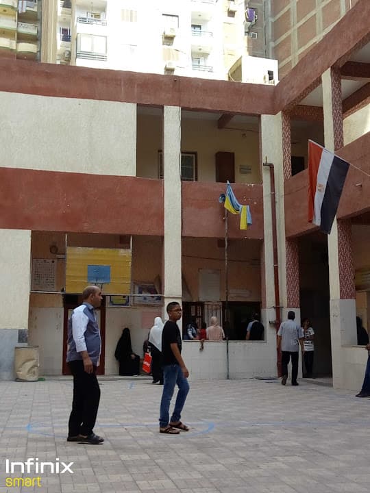 مدرسة/ د رفعت المحجوب الإعدادية