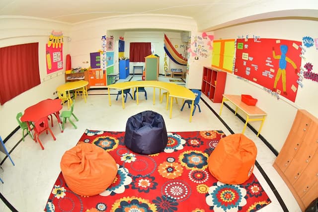 Elite International School