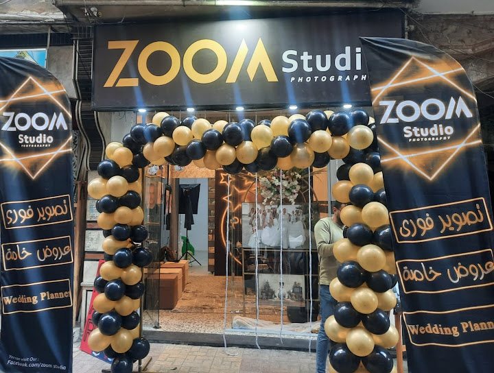 Zoom studio