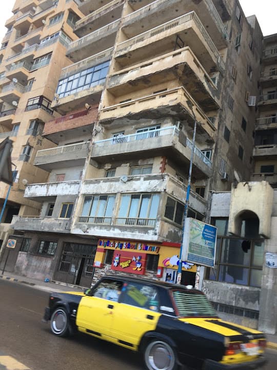 daisy duck play school