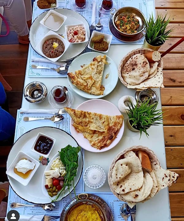 مطعم بيتنا
