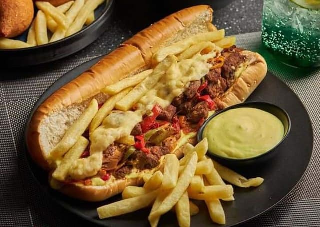 مطعم الغزال للمأكولات السورية