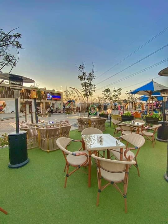 Monte Carlo cafe