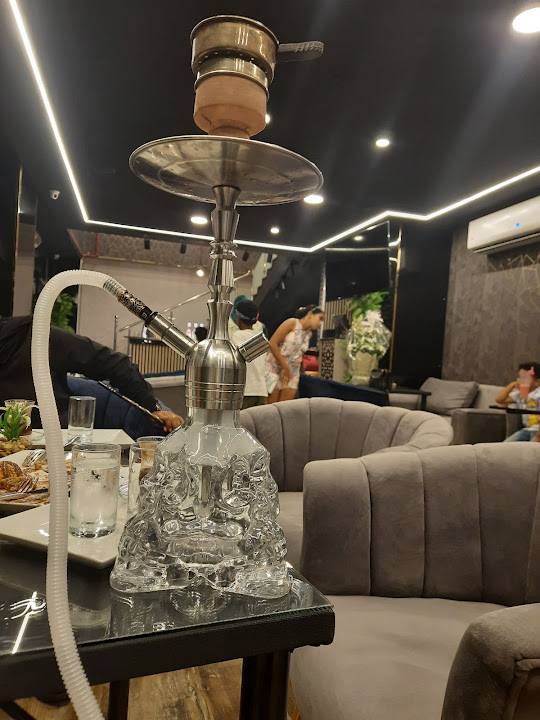 ENCANTO Café & Restaurant - إينكانتو كافيه الشيخ زايد