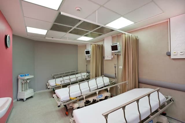Cairo clinic HOSPITAL