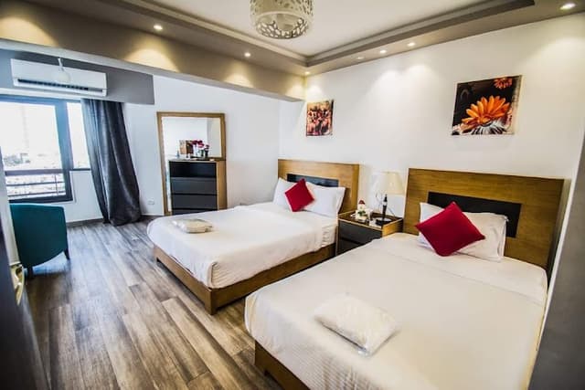 RIVER EDGE HOTEL