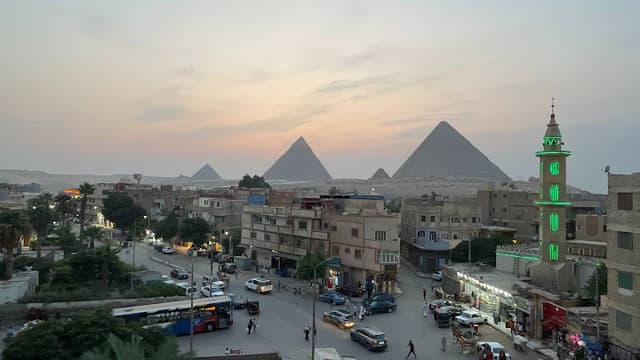 Locanda Pyramids Hotel
