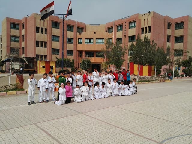 Quesna Official Language School