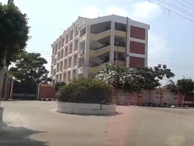 Abdel Aziz Hassan Elementary & Middle School - Kafr Abdo - عبد العزيز حسن 