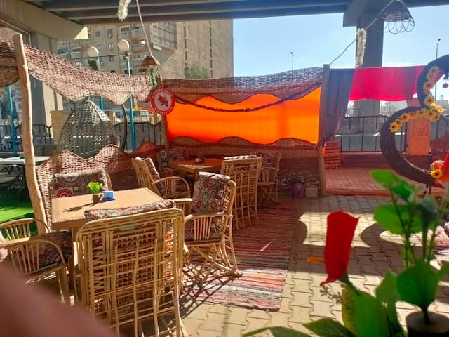 Lila Restaurant & cafe