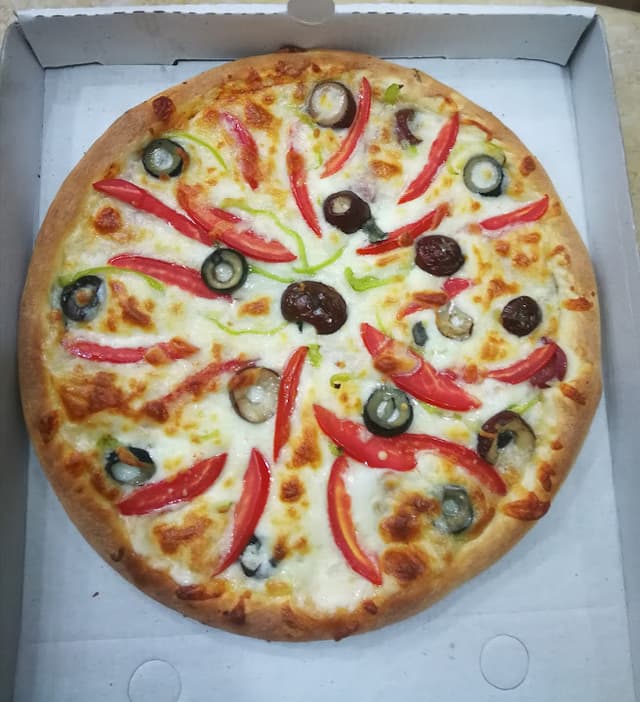 بيتزا وكريب بالهنا